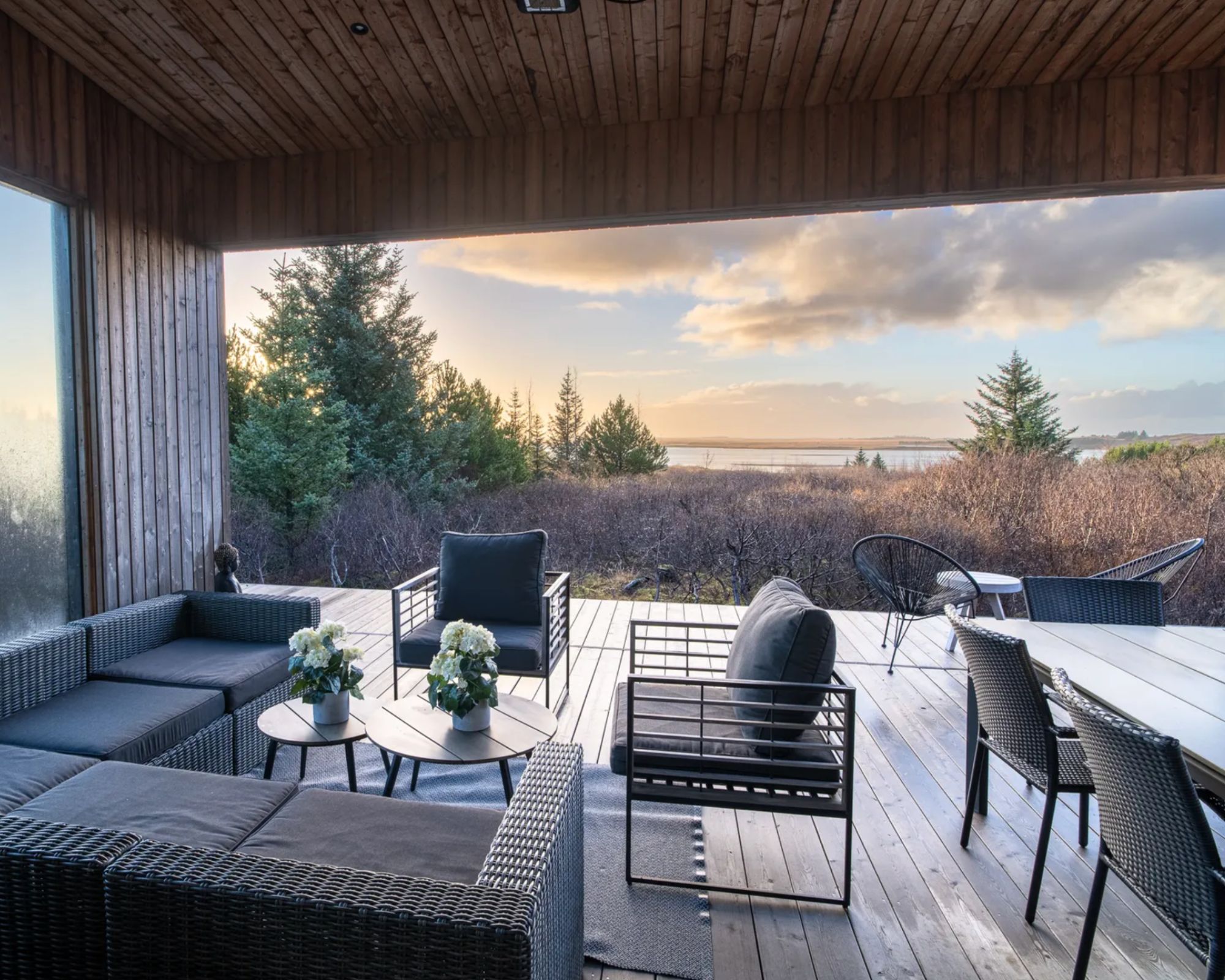 Flora Villa | 4 BRs | Iceland